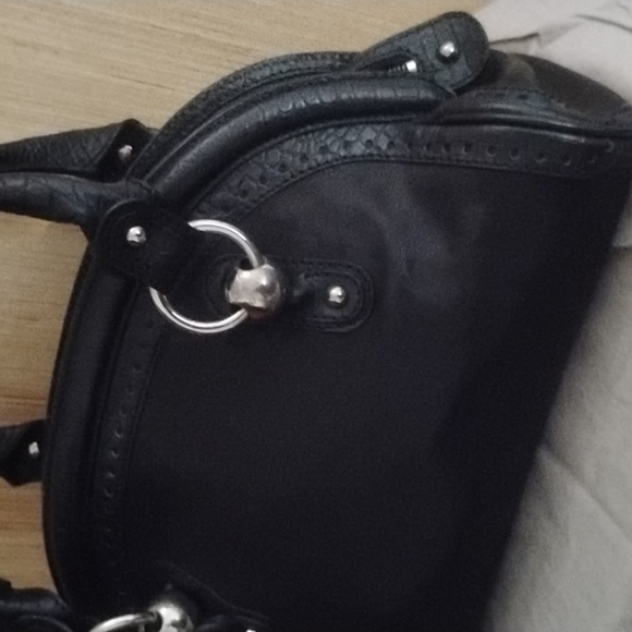 Celine Black Leather Silver Hardware Handbag Lk New - Picture 6 of 14